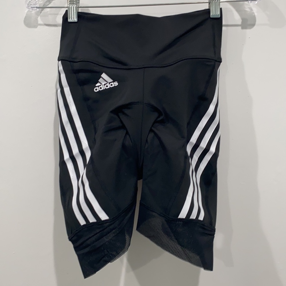 adidas women’s THE CYCLING SHORT Size Small - Picture 2 of 14